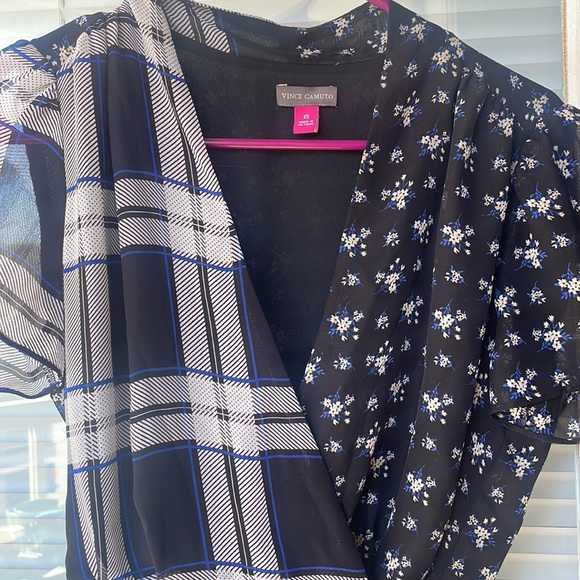 *Mismatched Pattern Wrap Top- Vince Camuto - Picture 2 of 7